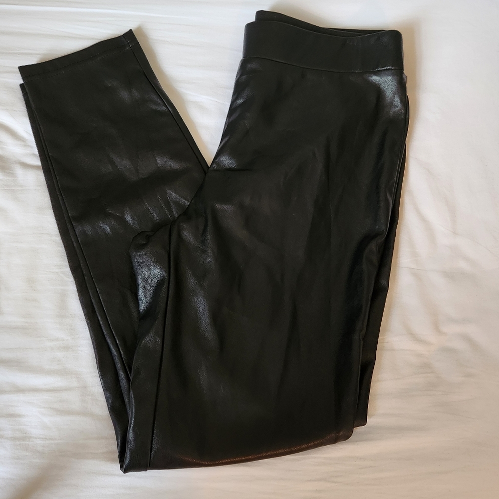 Tommy Hilfiger Black Faux Leather Pull On Leggings Size 8